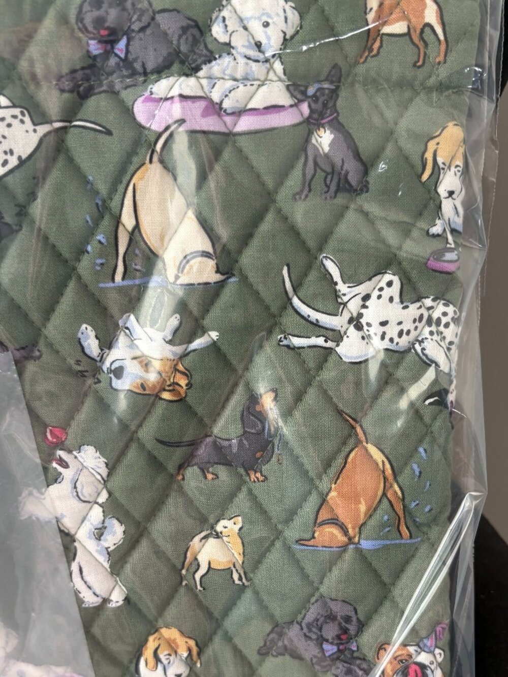 NWT - Vera Bradley Grand Tote - Dog Park - Picture 8 of 11